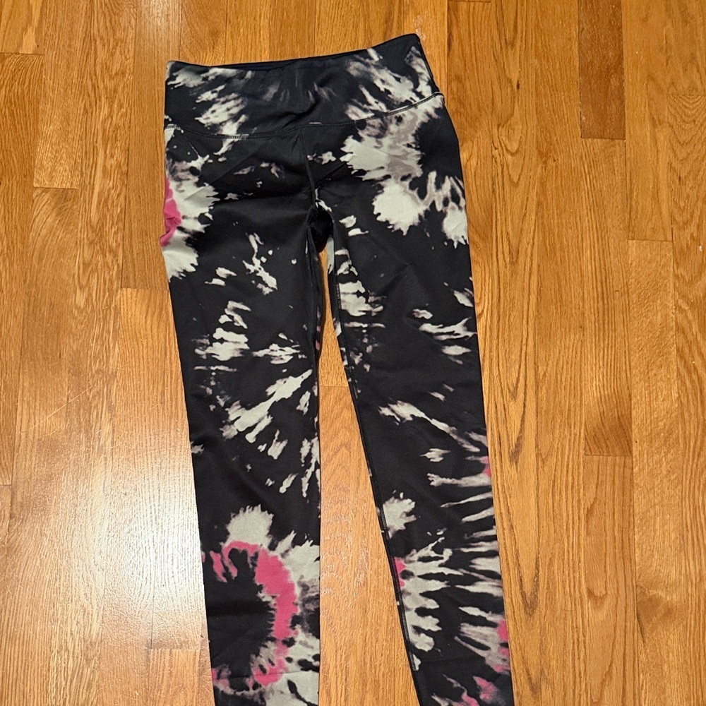 High-Rise Black Tie-Dye Leggings with Pink Accents